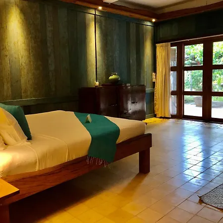 Maisons Wat Kor Battambang Exterior photo